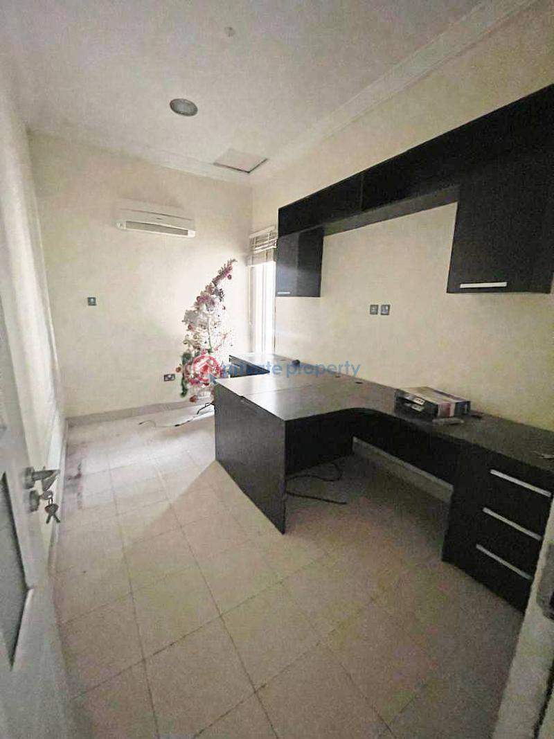 Spacious 4 bedroom self serviced semi detached duplex - 14 4 bedroom Semi detached Duplex For Rent Pinnock Beach Estate Osapa London Lekki Lagos - 14