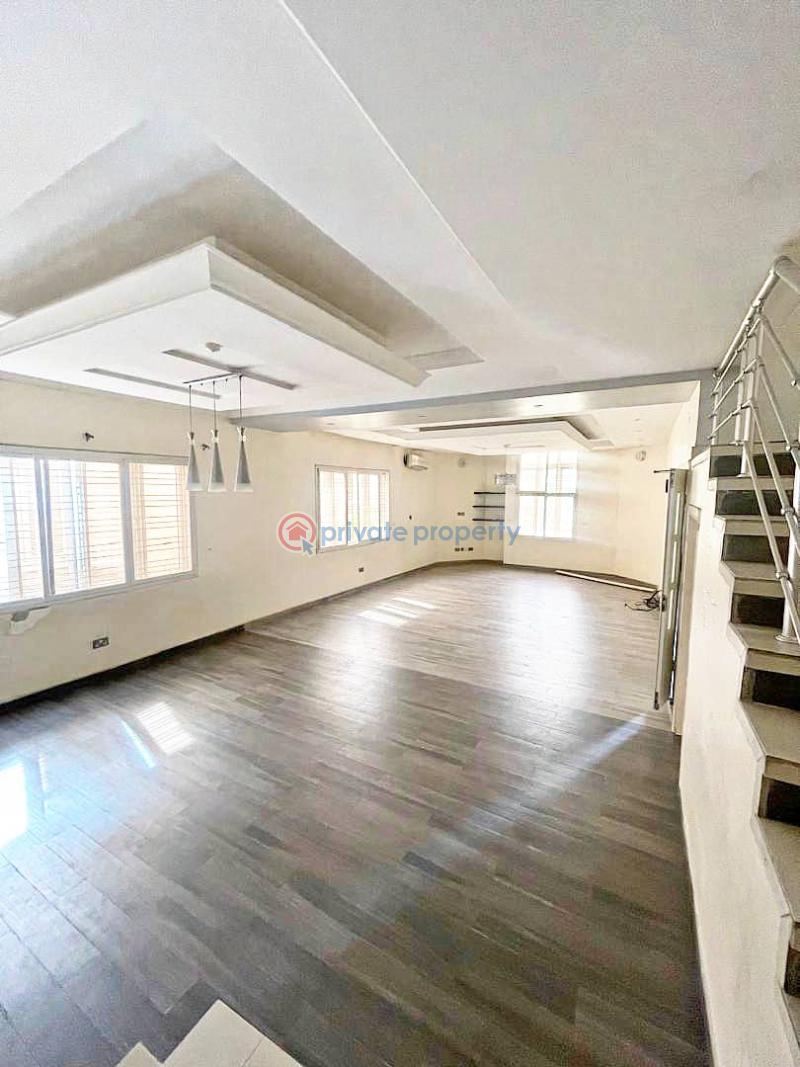 Spacious 4 bedroom self serviced semi detached duplex - 3 4 bedroom Semi detached Duplex For Rent Pinnock Beach Estate Osapa London Lekki Lagos - 3