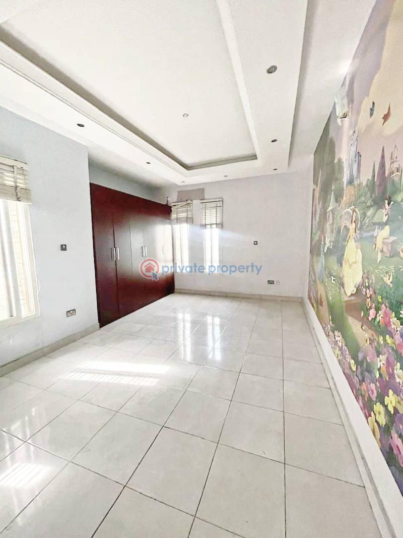 Spacious 4 bedroom self serviced semi detached duplex - 7 4 bedroom Semi detached Duplex For Rent Pinnock Beach Estate Osapa London Lekki Lagos - 7