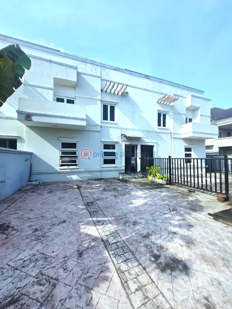 4 bedroom Semi detached Duplex For Rent Pinnock Beach Estate Osapa London Lekki Lagos - 5