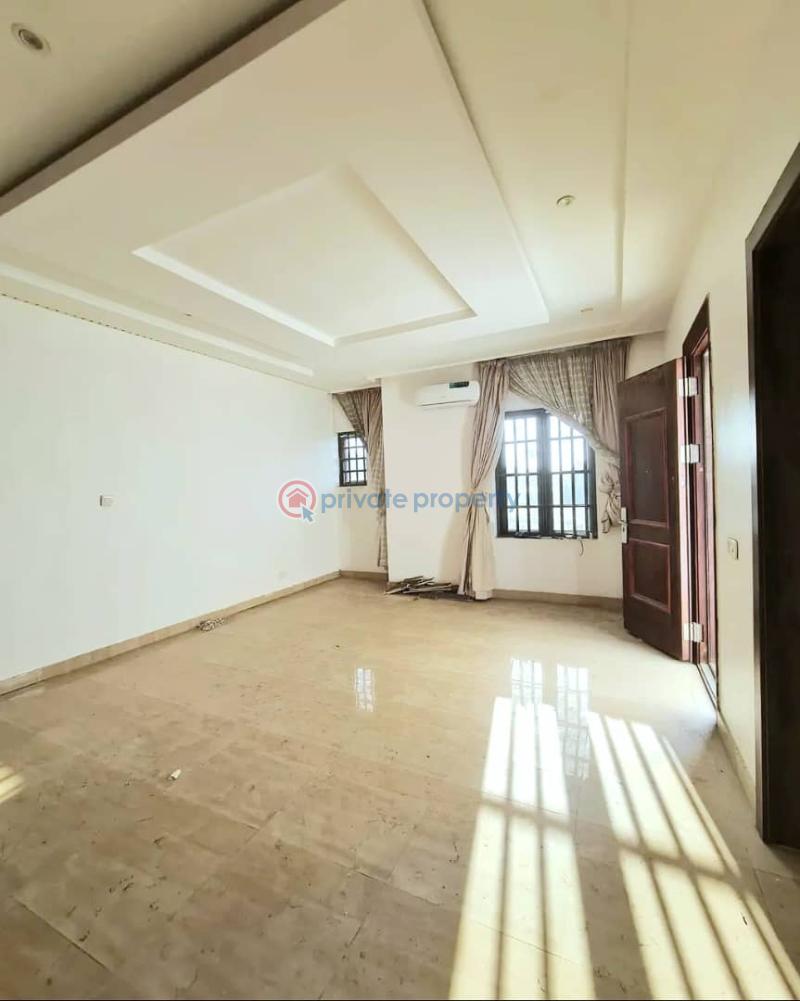 Spacious 4 bedroom semi-detached duplex - 3 4 bedroom Semi detached Duplex For Rent Lekki Right Lekki Phase 1 Lagos - 3