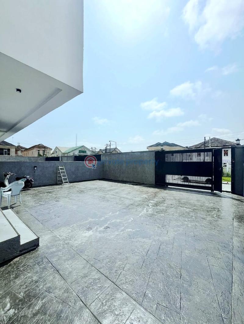 4 bedroom Semi detached Duplex For Sale Lekki Phase 1 Lagos - 14