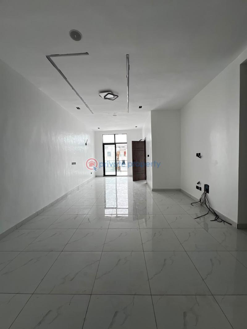 4 bedroom Semi detached Duplex For Sale Chevron Drive Lekki Lagos - 3