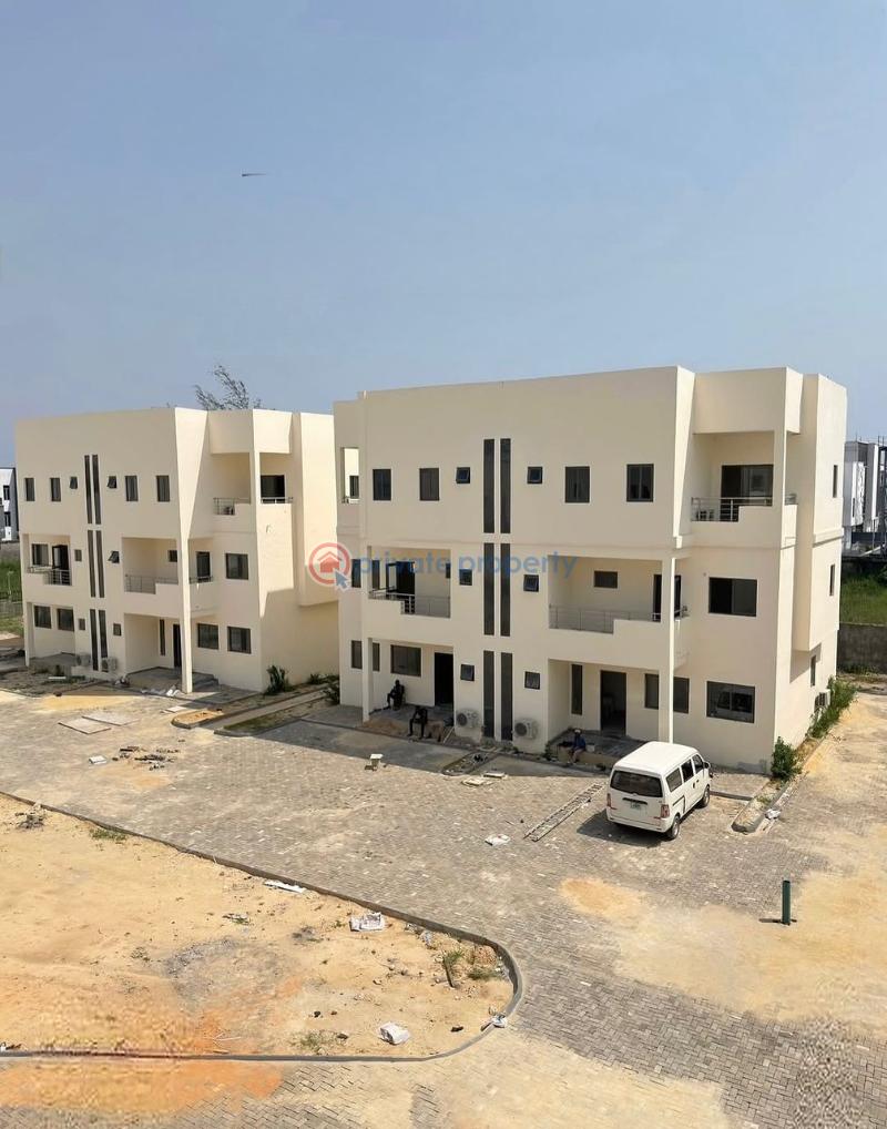 4 bedroom Semi detached Duplex For Rent Osapa London Lekki Lagos - 0