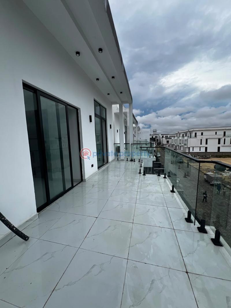 4 bedroom Semi detached Duplex For Sale Chevron Drive Lekki Lagos - 2