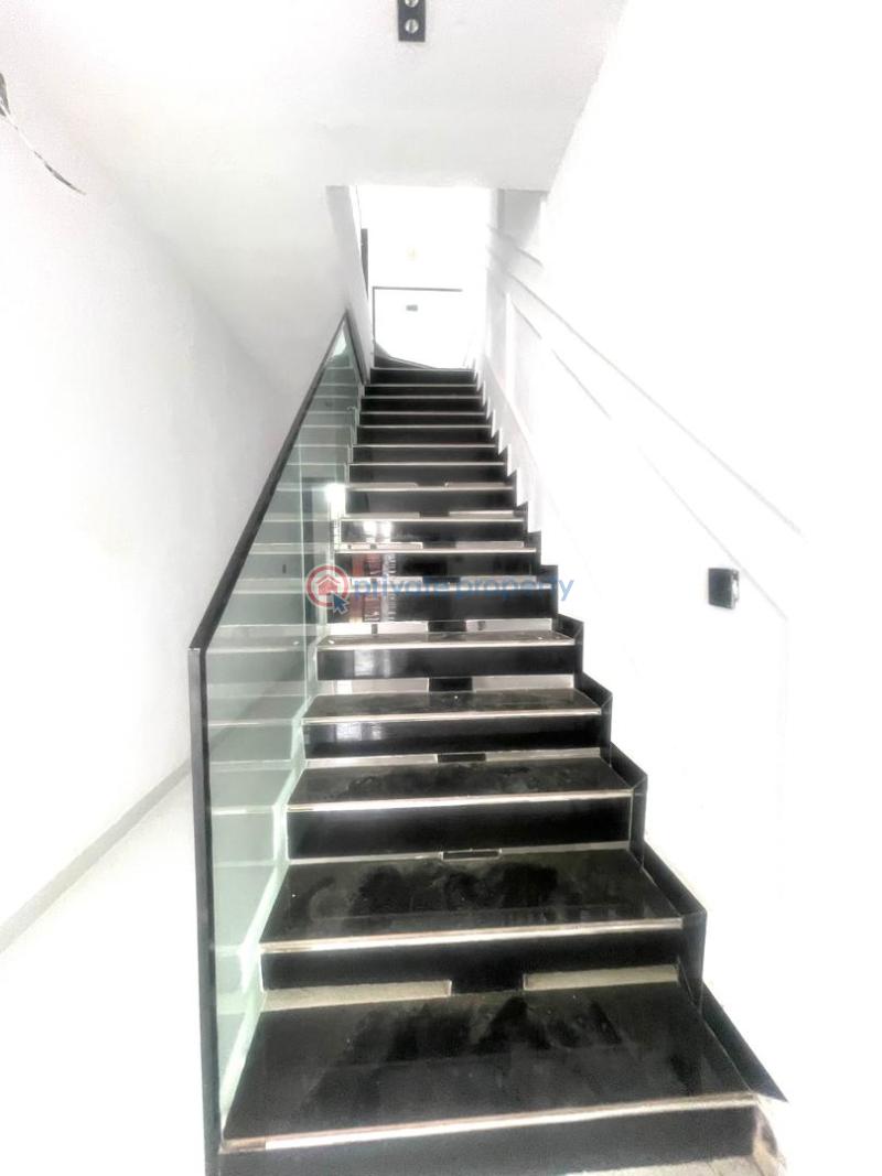 4 bedroom Semi detached Duplex For Sale Ikota Lekki Lagos - 4