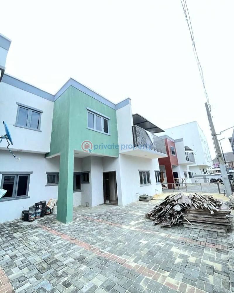 4 bedroom Semi detached Duplex For Sale Ologolo Lekki Lagos - 0