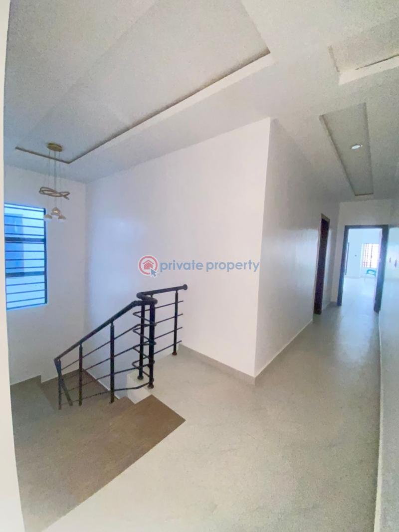 4 bedroom Semi detached Duplex For Sale Ologolo Lekki Lagos - 5