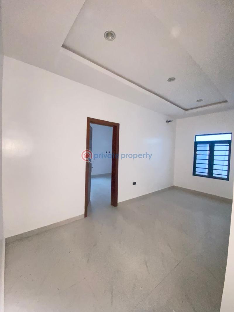 4 bedroom Semi detached Duplex For Sale Ologolo Lekki Lagos - 6