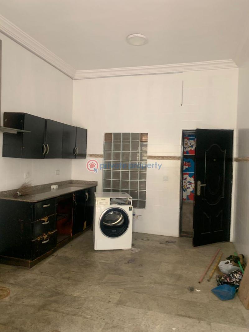 4 bedroom Semi detached Duplex For Rent Off Admiralty Way Lekki Phase 1 Lagos - 5