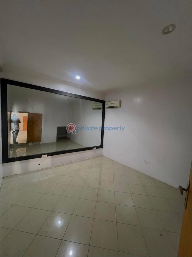 4 bedroom Semi detached Duplex For Rent Lekki Phase 1 Lagos - 12