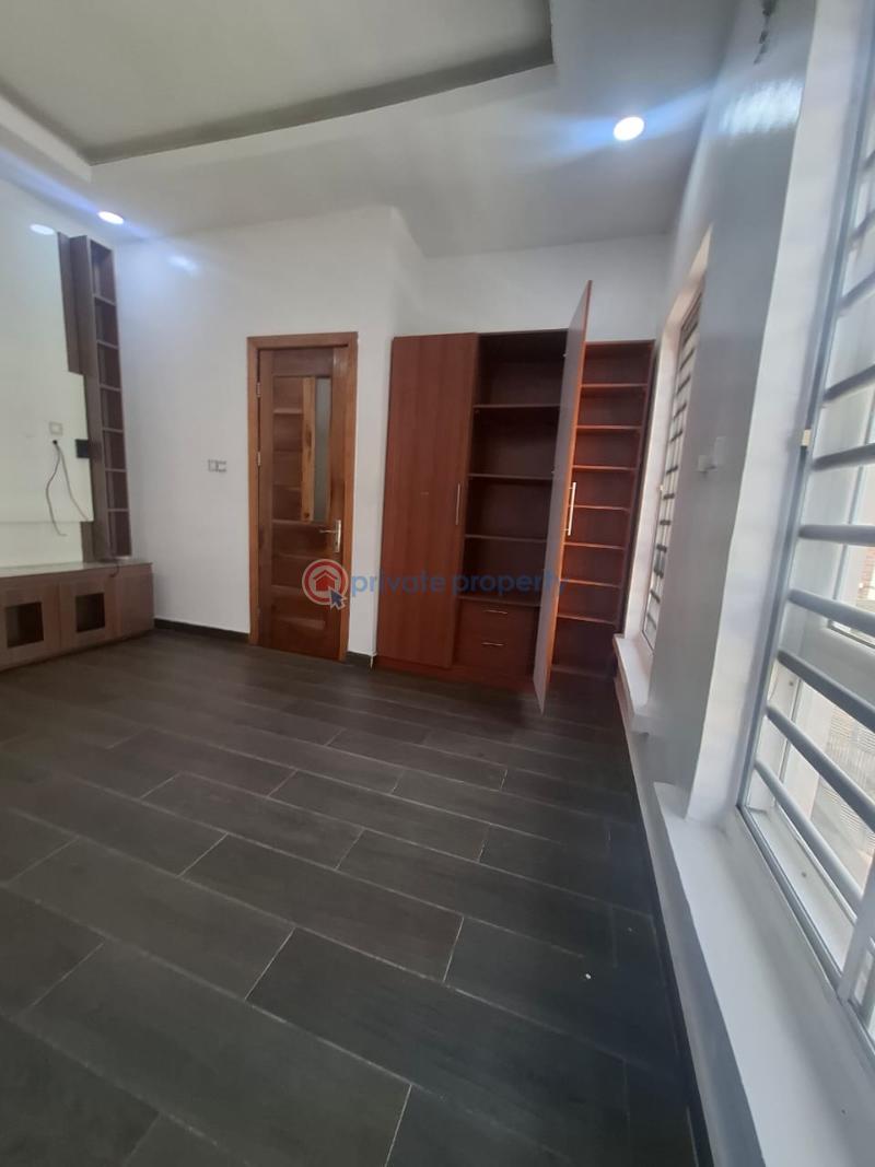 4 bedroom Semi detached Duplex For Sale Osapa Lekki Lagos - 9