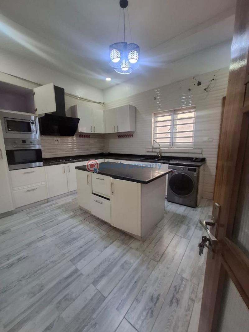 4 bedroom Semi detached Duplex For Sale Osapa Lekki Lagos - 3