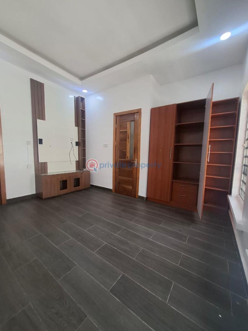 4 bedroom Semi detached Duplex For Sale Osapa Lekki Lagos - 10