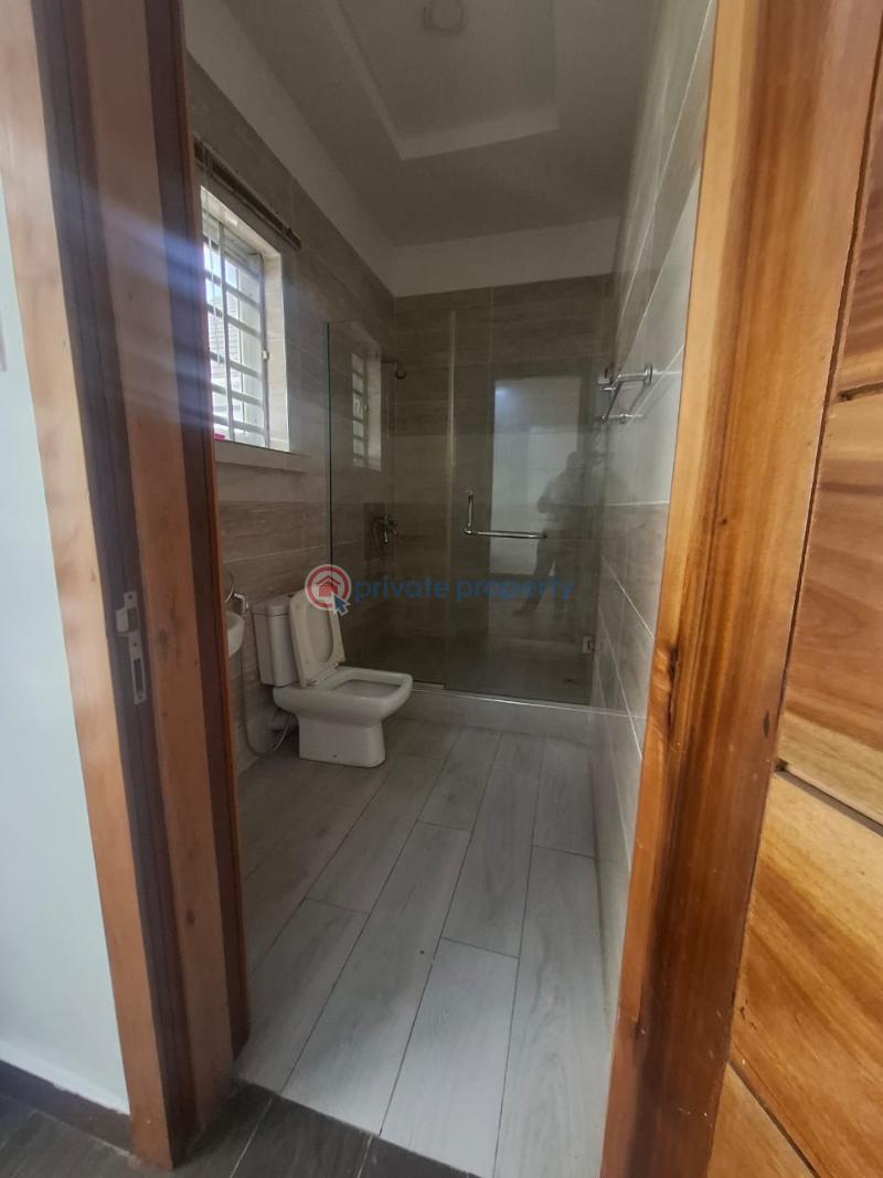4 bedroom Semi detached Duplex For Sale Osapa Lekki Lagos - 5