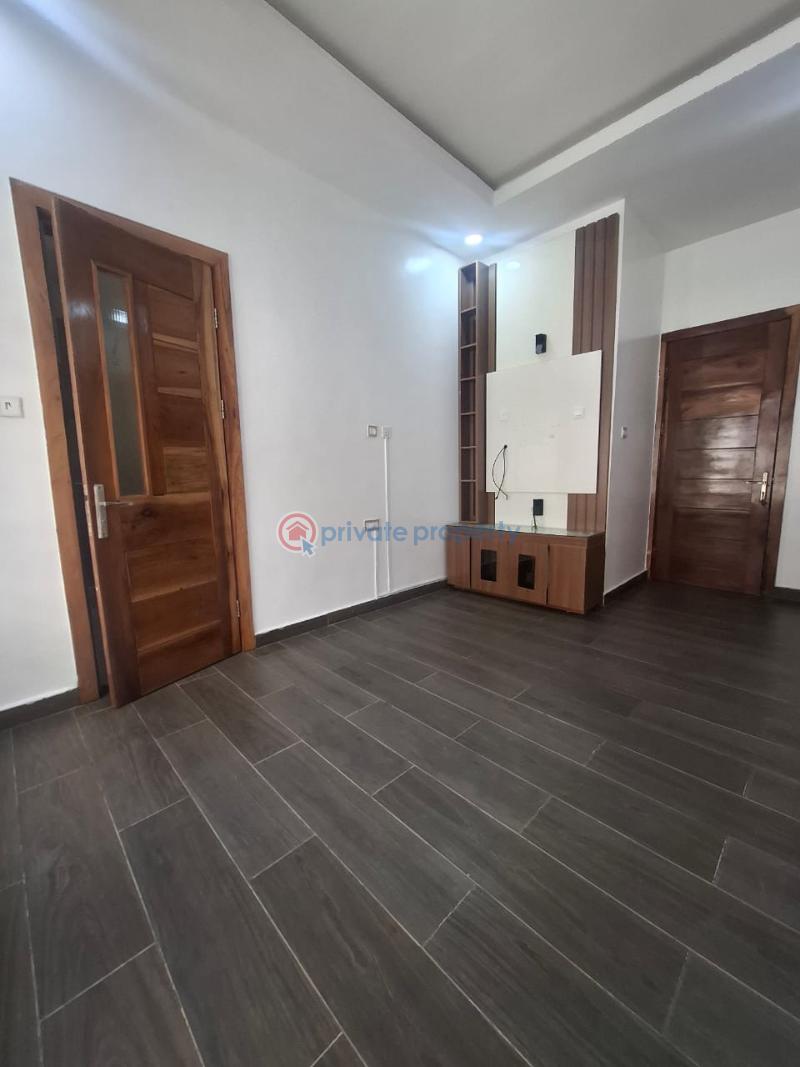 4 bedroom Semi detached Duplex For Sale Osapa Lekki Lagos - 15