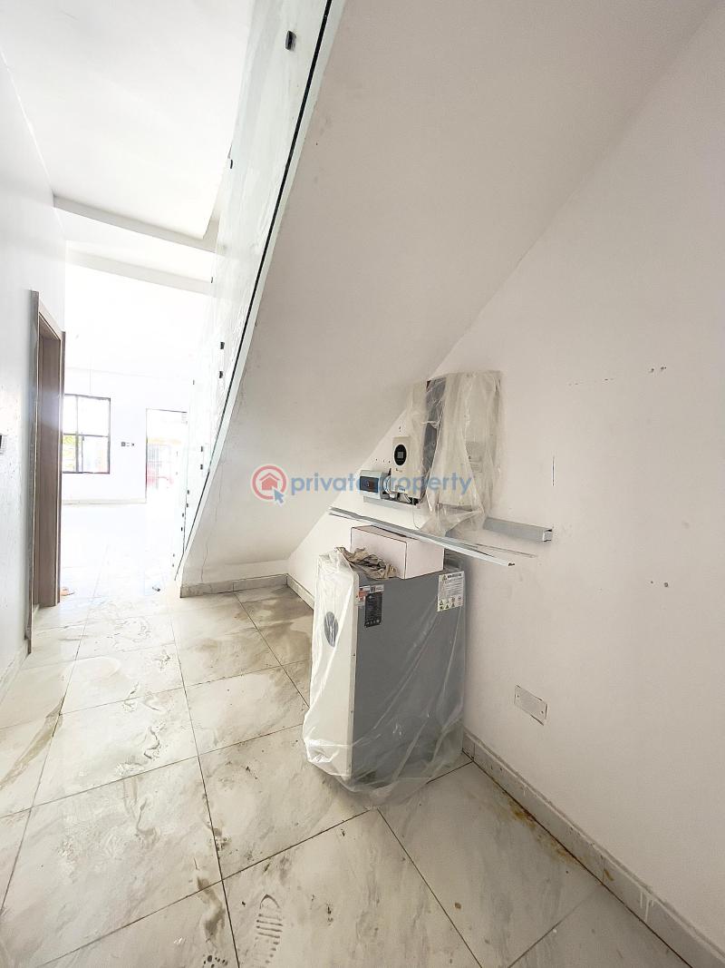 4 bedroom Semi detached Duplex For Sale Chevron, Lekki Lagos - 9