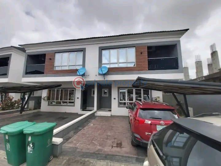 4 bedroom Semi detached Duplex For Sale Close To Pinnock Beach Estate Osapa London Lekki Lagos - 1