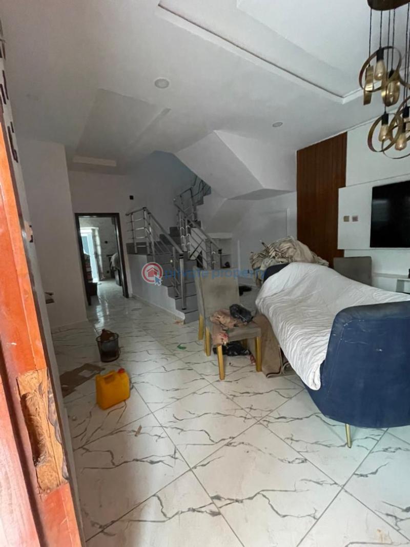 4 bedroom Semi detached Duplex For Rent Chevron Drive Lekki Lagos - 1