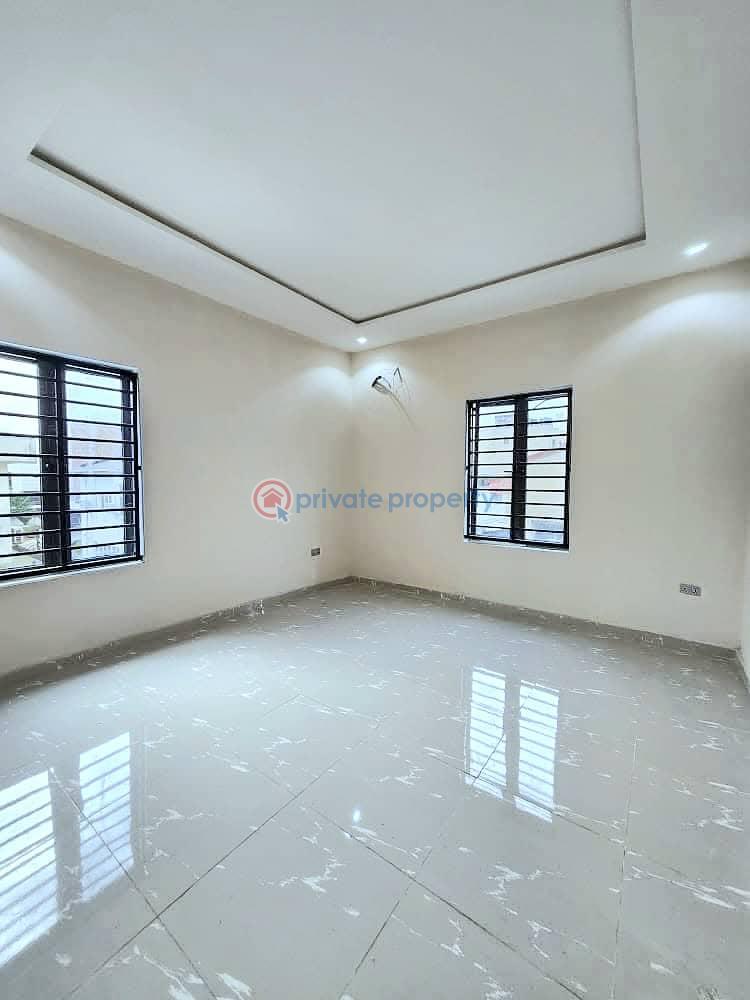 Spacious 4-bedroom semi-detached house - 4 4 bedroom Semi detached Duplex For Rent Lekki Phase 1 Lagos - 4