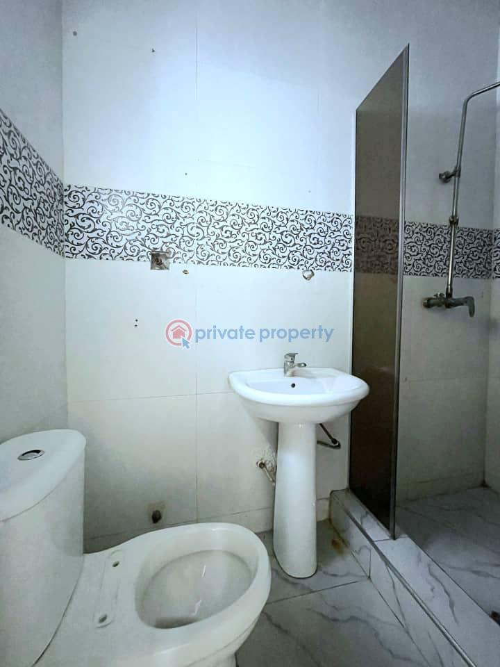 Spacious 4 bedroom semi duplex with bq - 8 4 bedroom Office For Rent Chevron Drive Lekki Lagos - 8
