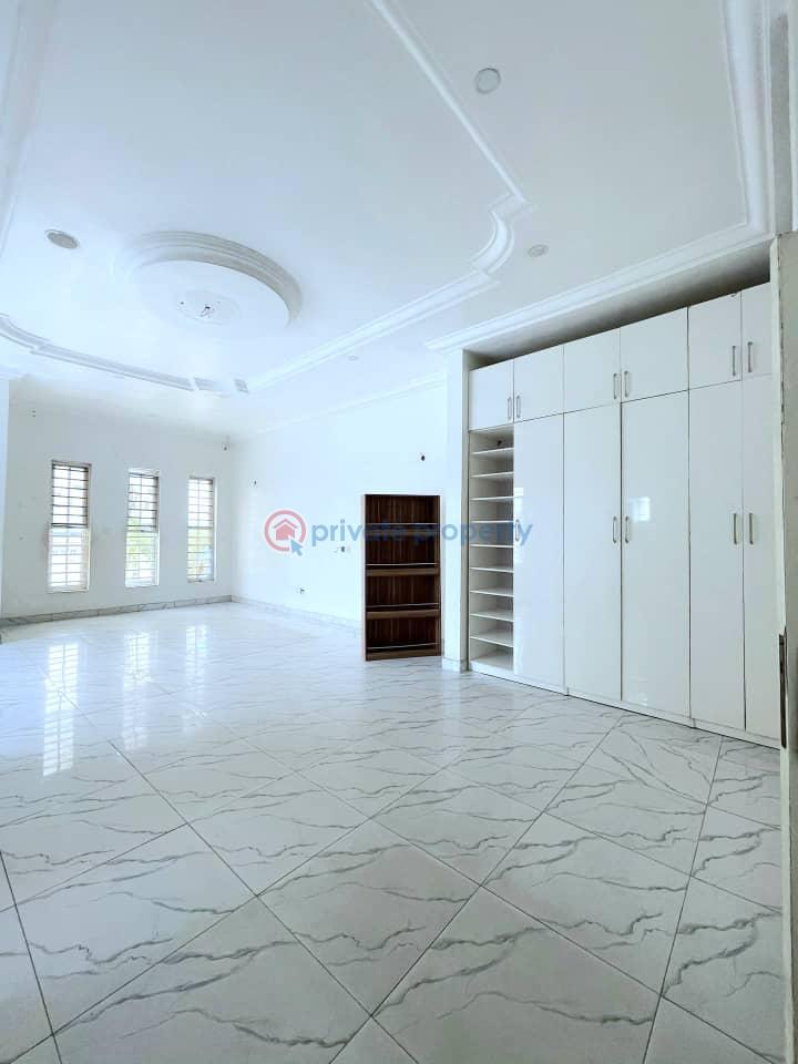 Spacious 4 bedroom semi duplex with bq - 13 4 bedroom Office For Rent Chevron Drive Lekki Lagos - 13