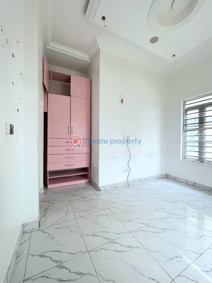 Spacious 4 bedroom semi duplex with bq - 7 4 bedroom Office For Rent Chevron Drive Lekki Lagos - 7