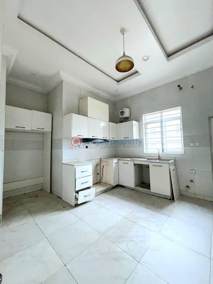 Spacious 4 bedroom semi duplex with bq - 4 4 bedroom Office For Rent Chevron Drive Lekki Lagos - 4