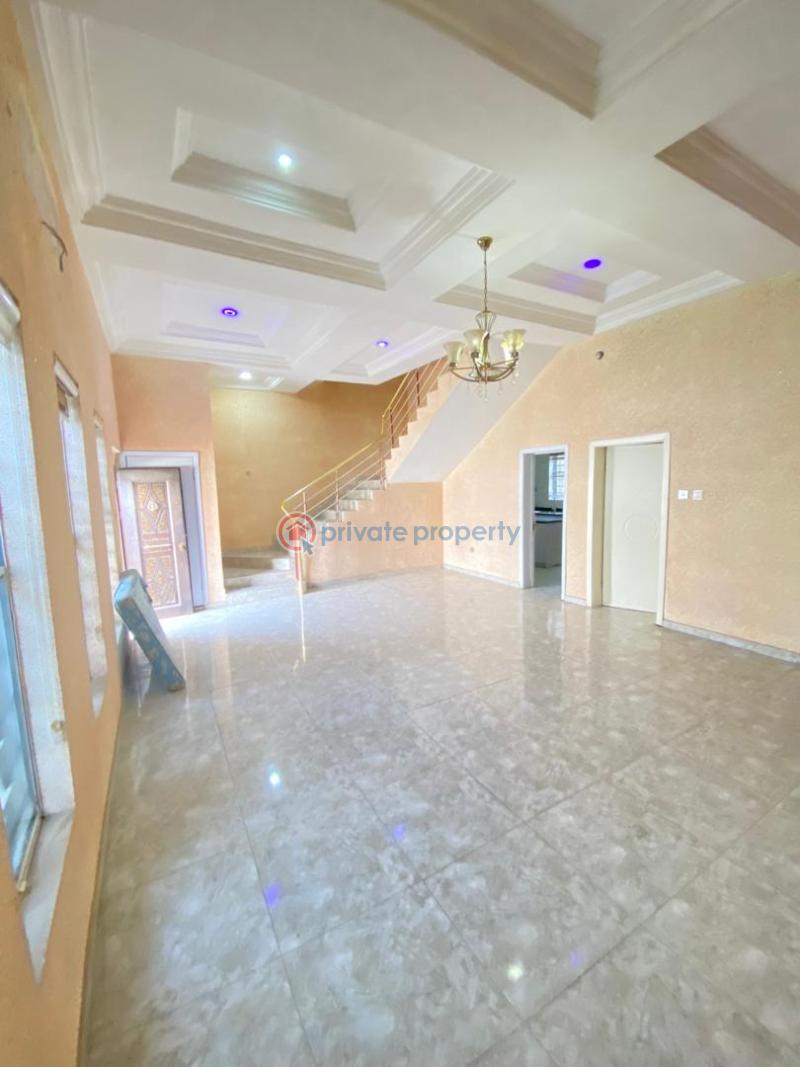 4 bedroom Semi detached Duplex For Rent Orchid Road Along Lekki Expressway Lagos - 1