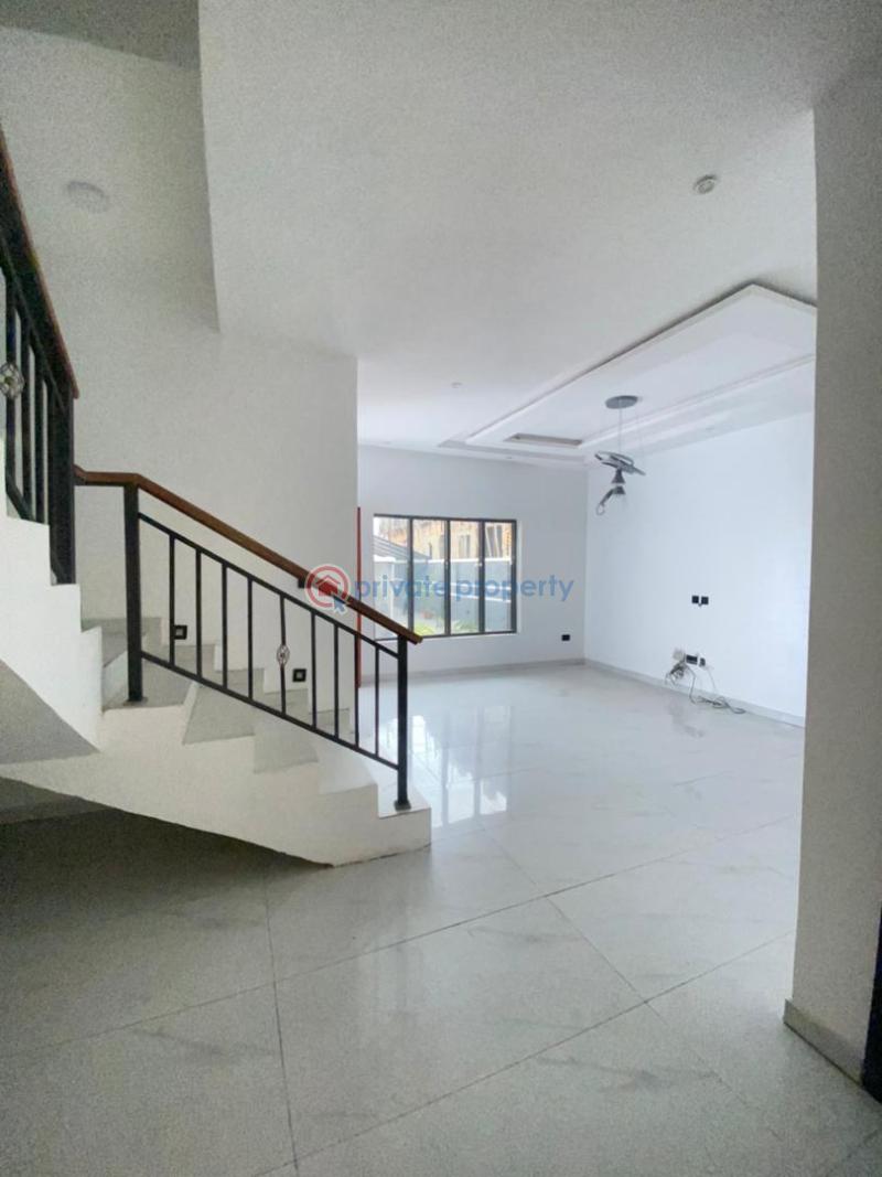 4 bedroom Semi detached Duplex For Sale In An Estate Ikota Lekki Lagos - 4