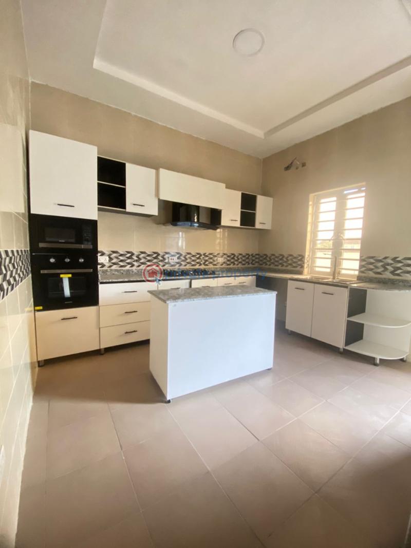 4 bedroom Duplex For Sale Before Jubilee Bridge Ajah Lagos - 5