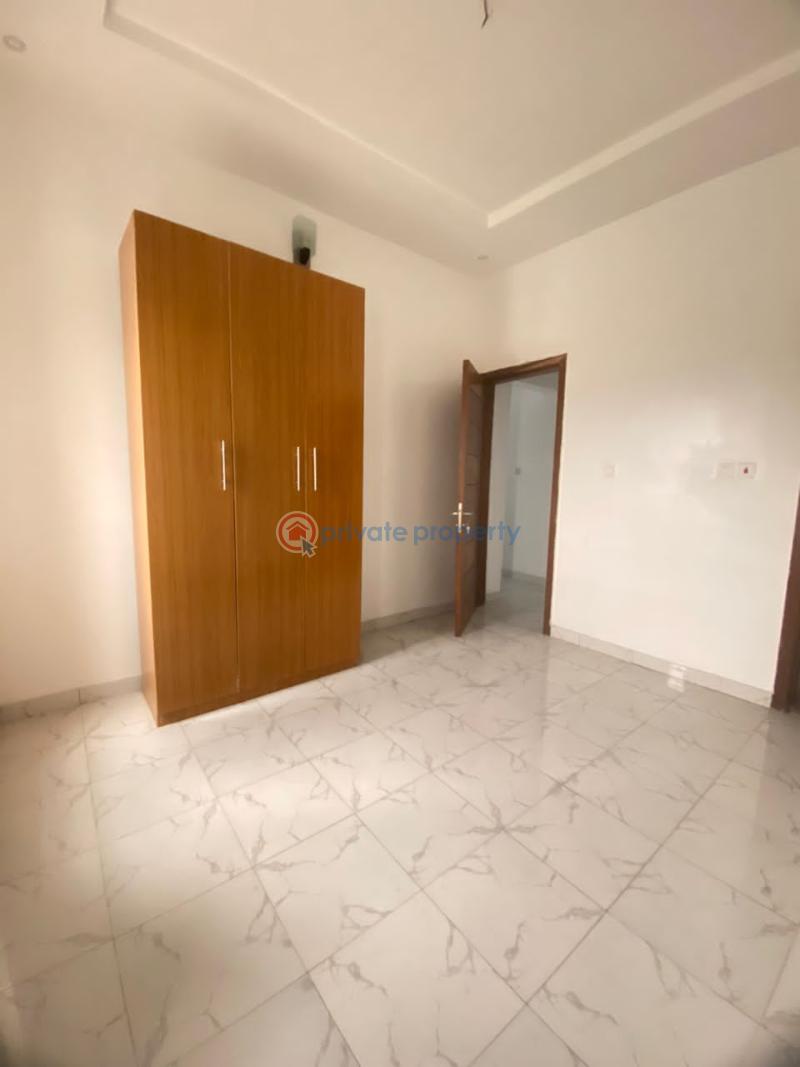 4 bedroom Duplex For Sale Before Jubilee Bridge Ajah Lagos - 13