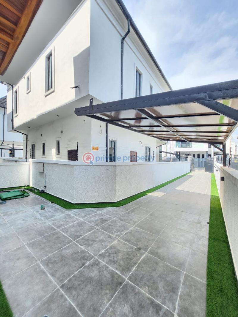 4 bedroom Detached Duplex For Sale Chevron Axis Chevron Drive Lekki Lagos - 1