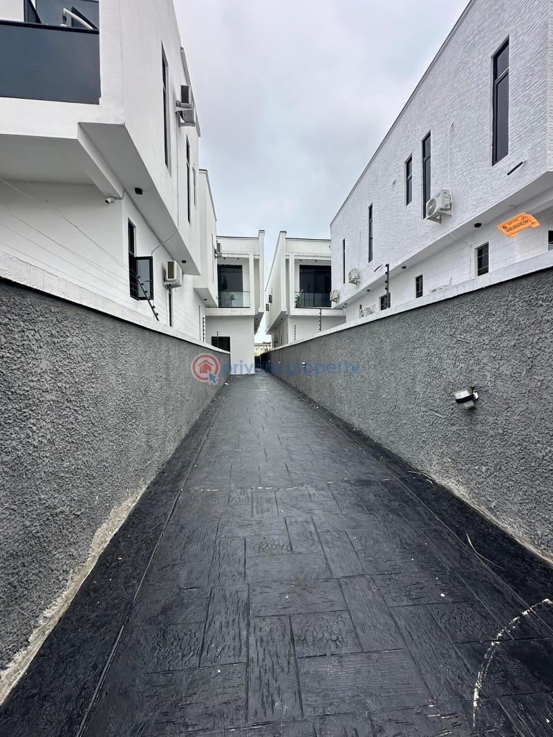 Spacious 4 bedroom semidetached  duplex  with bq. ( driveway unit) - 0 4 bedroom Semi detached Duplex For Sale Orchid Lekki Lagos - 0
