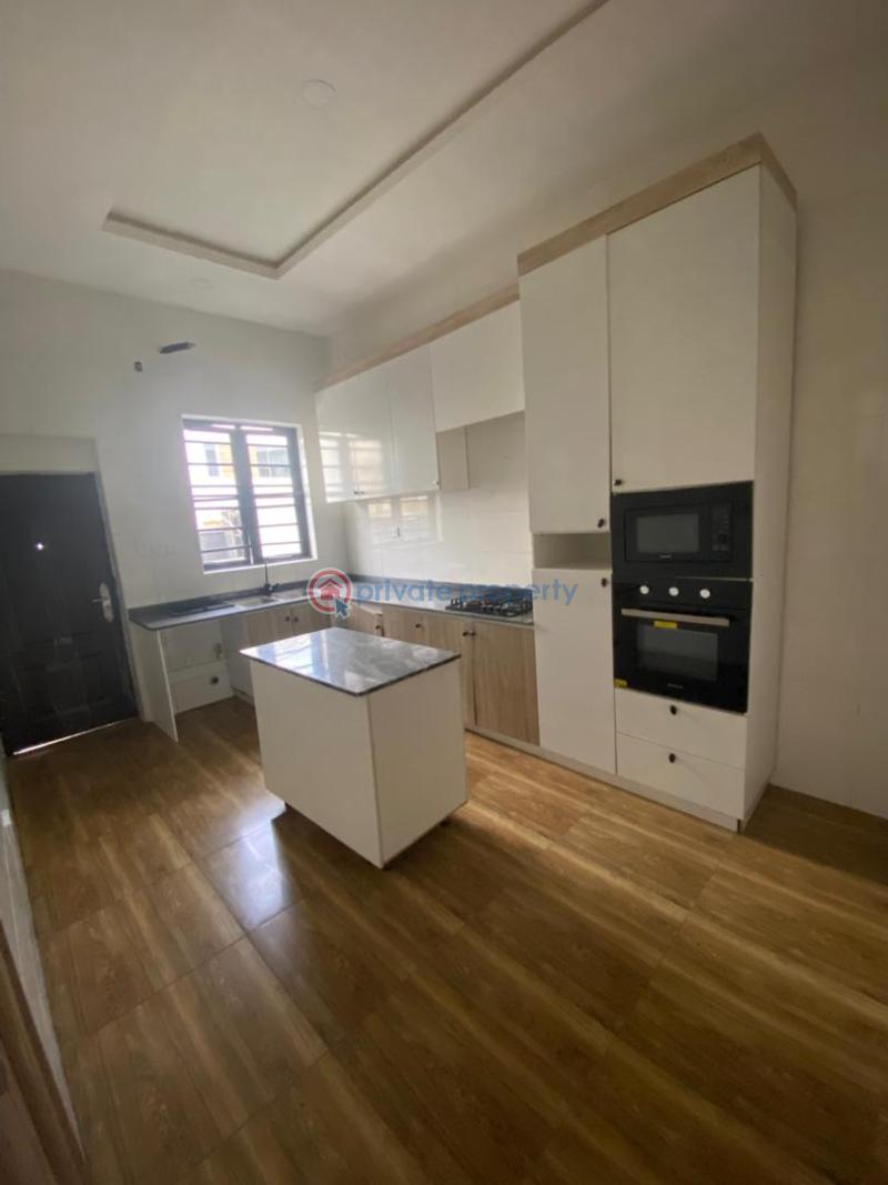 4 bedroom Semi detached Duplex For Rent Harris Drives Victoria Garden City Lekki Lagos - 4