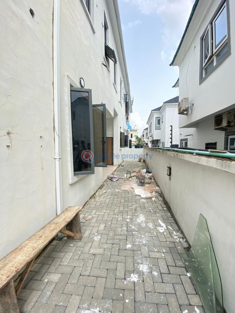 4 bedroom Semi detached Duplex For Rent Victoria Garden City Lekki Lagos - 15