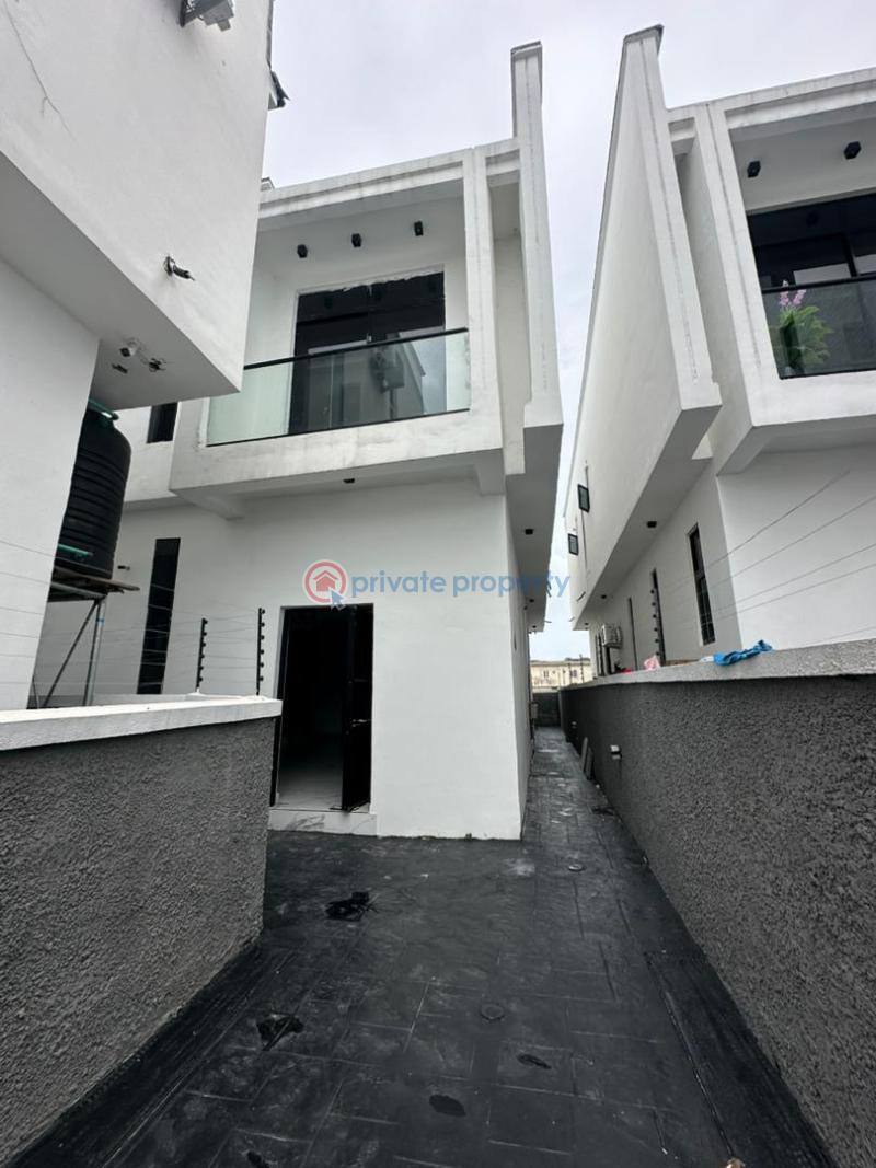 Spacious 4 bedroom semidetached  duplex  with bq. ( driveway unit) - 0 4 bedroom Semi detached Duplex For Sale Orchid Lekki Lagos - 0