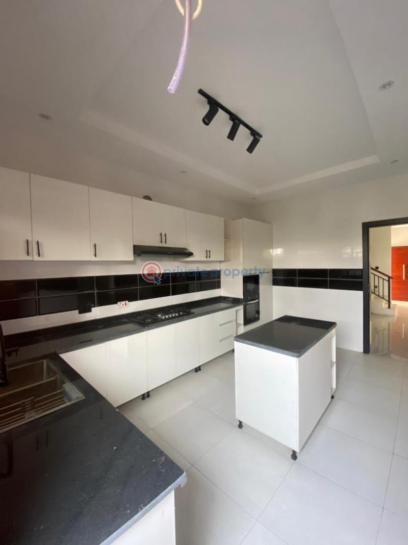 4 bedroom Semi detached Duplex For Sale In An Estate Ikota Lekki Lagos - 6