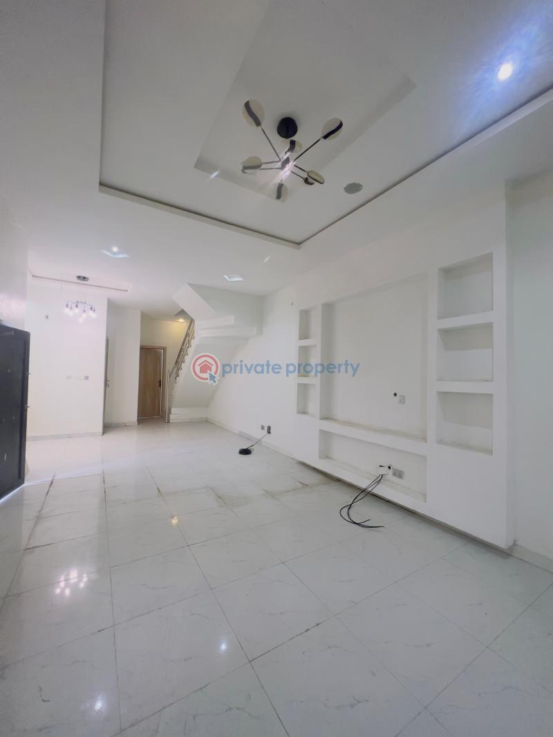 Spacious 4 bedroom (serviced) semi detached  duplex with bq & swimming pool - 7 4 bedroom Semi detached Duplex For Sale Orchid Road Lafiaji Lekki Lagos - 7