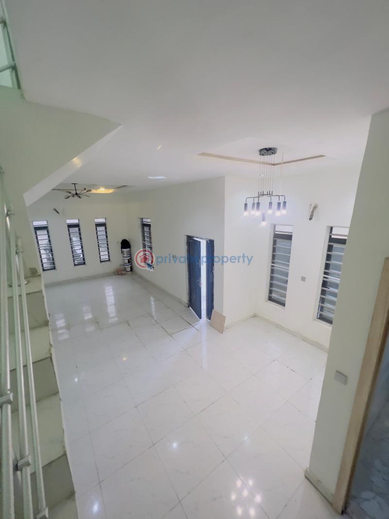 Spacious 4 bedroom (serviced) semi detached  duplex with bq & swimming pool - 28 4 bedroom Semi detached Duplex For Sale Orchid Road Lafiaji Lekki Lagos - 28