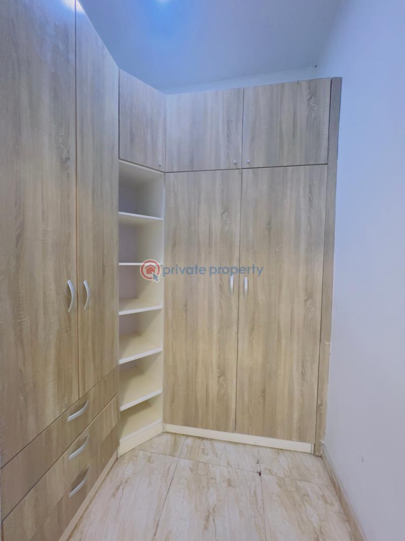 Spacious 4 bedroom (serviced) semi detached  duplex with bq & swimming pool - 15 4 bedroom Semi detached Duplex For Sale Orchid Road Lafiaji Lekki Lagos - 15