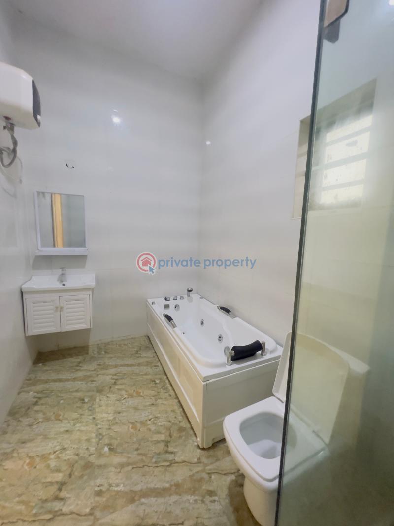 Spacious 4 bedroom (serviced) semi detached  duplex with bq & swimming pool - 20 4 bedroom Semi detached Duplex For Sale Orchid Road Lafiaji Lekki Lagos - 20