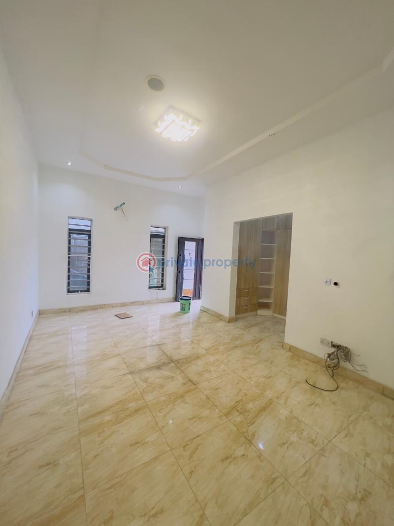 Spacious 4 bedroom (serviced) semi detached  duplex with bq & swimming pool - 14 4 bedroom Semi detached Duplex For Sale Orchid Road Lafiaji Lekki Lagos - 14