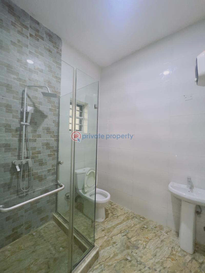 Spacious 4 bedroom (serviced) semi detached  duplex with bq & swimming pool - 23 4 bedroom Semi detached Duplex For Sale Orchid Road Lafiaji Lekki Lagos - 23
