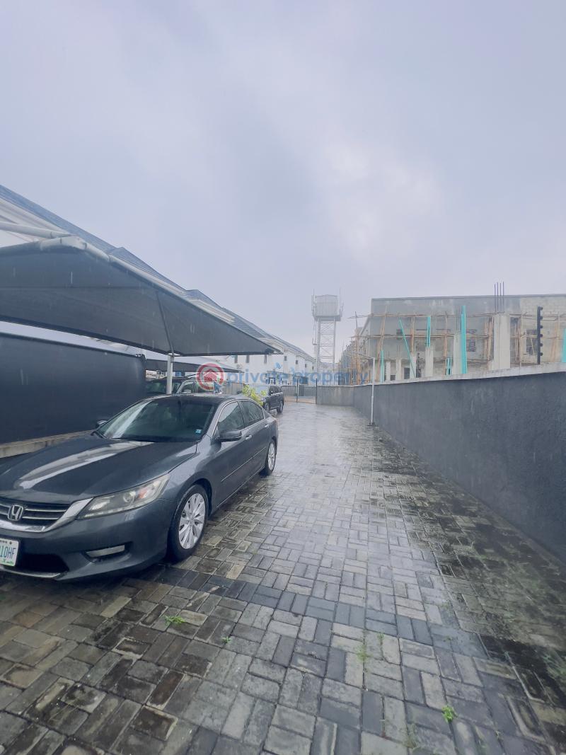 Spacious 4 bedroom (serviced) semi detached  duplex with bq & swimming pool - 4 4 bedroom Semi detached Duplex For Sale Orchid Road Lafiaji Lekki Lagos - 4