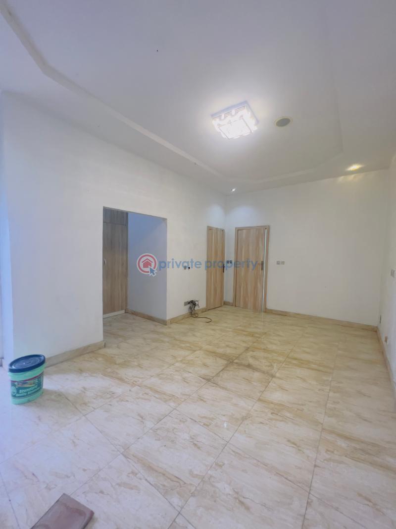 Spacious 4 bedroom (serviced) semi detached  duplex with bq & swimming pool - 18 4 bedroom Semi detached Duplex For Sale Orchid Road Lafiaji Lekki Lagos - 18
