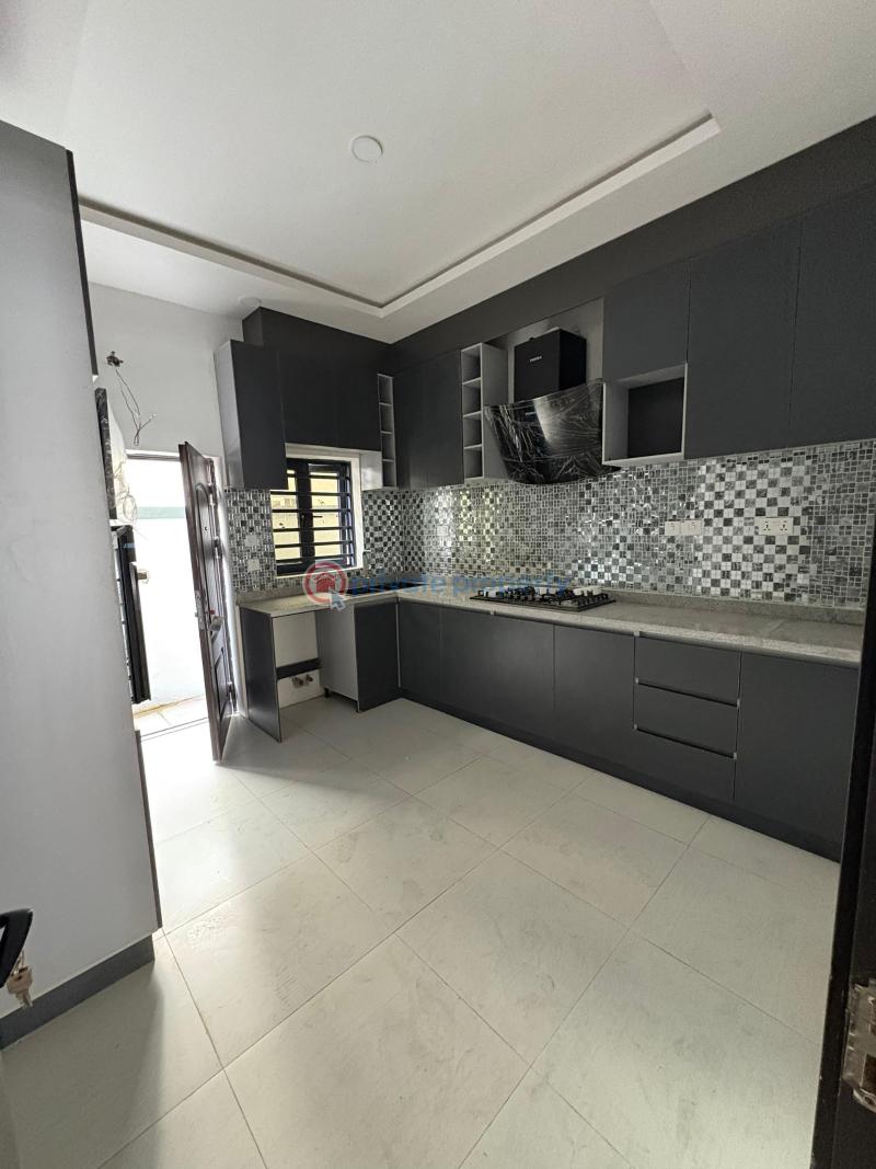4 bedroom Terraced Duplex For Rent Ologolo Lekki Lagos - 8