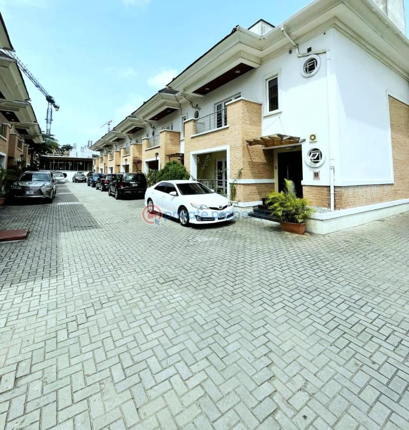 4 bedroom Terraced Duplex For Rent Old Ikoyi Lagos - 0