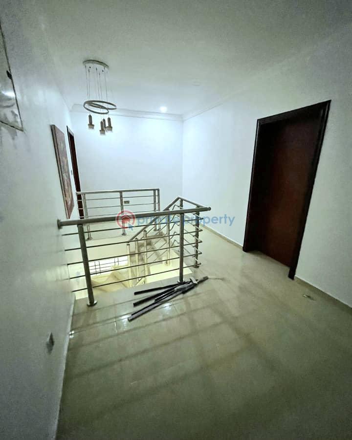Spacious 4-bedroom terrace duplex - 2 4 bedroom Terraced Duplex For Sale Ikate Elegushi Lekki Lagos - 2