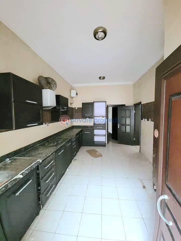 Spacious 4-bedroom terrace duplex - 4 4 bedroom Terraced Duplex For Rent Lekki Phase 1 Lagos - 4